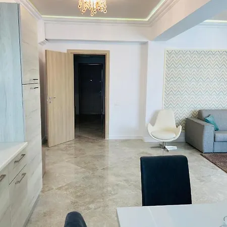 Appartamento White Tower Apartament 203 *